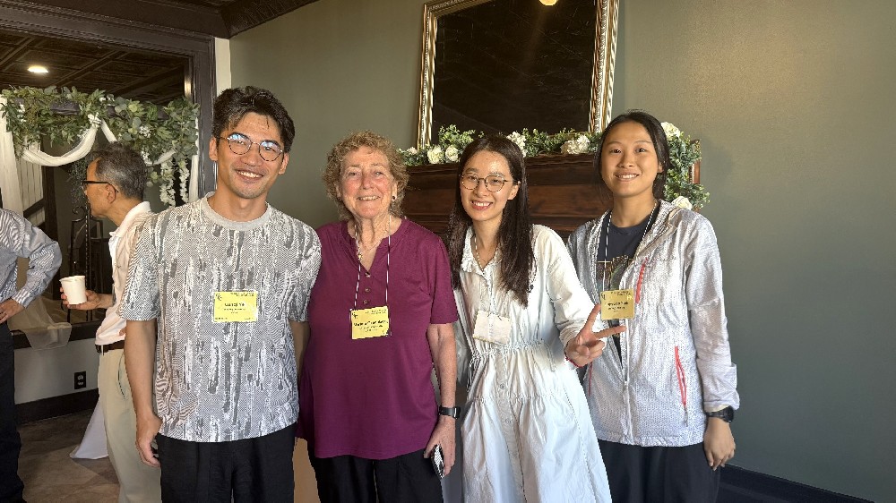 Ye Lab Presents at the 2025 Gordon Research Conference